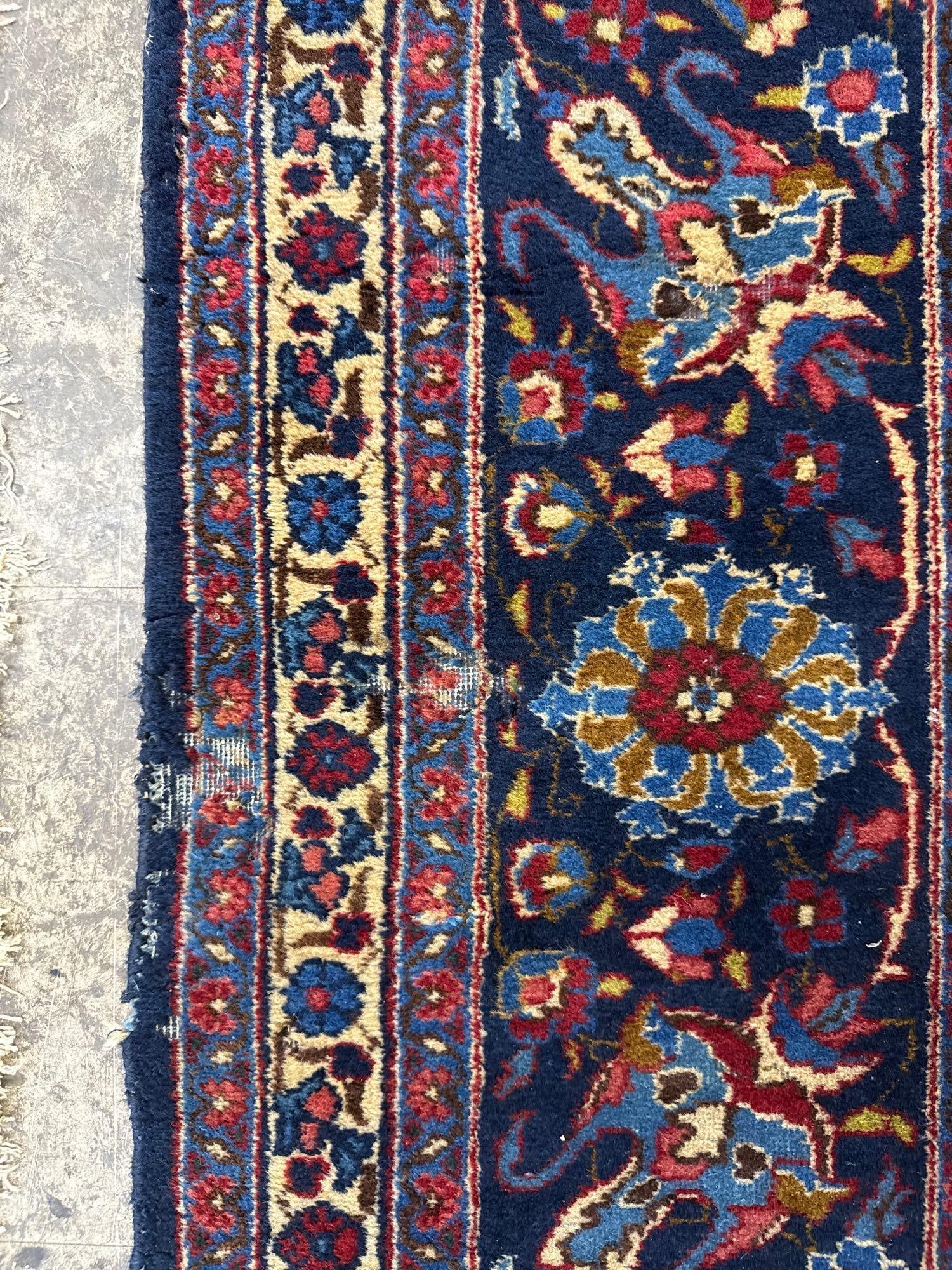 room size rug - 10'11" x 16'6" - 10