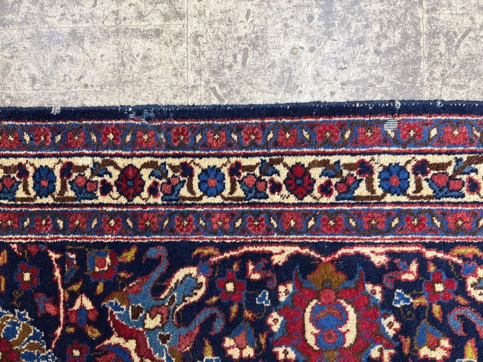 room size rug - 10'11" x 16'6" - 7