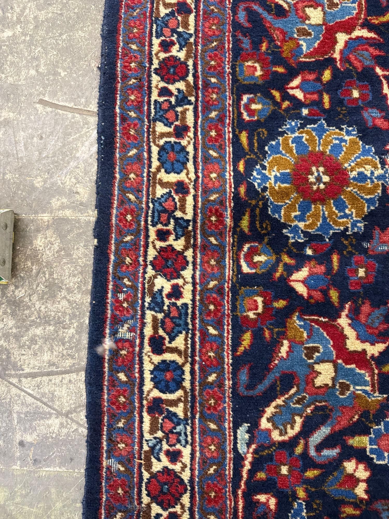 room size rug - 10'11" x 16'6" - 9