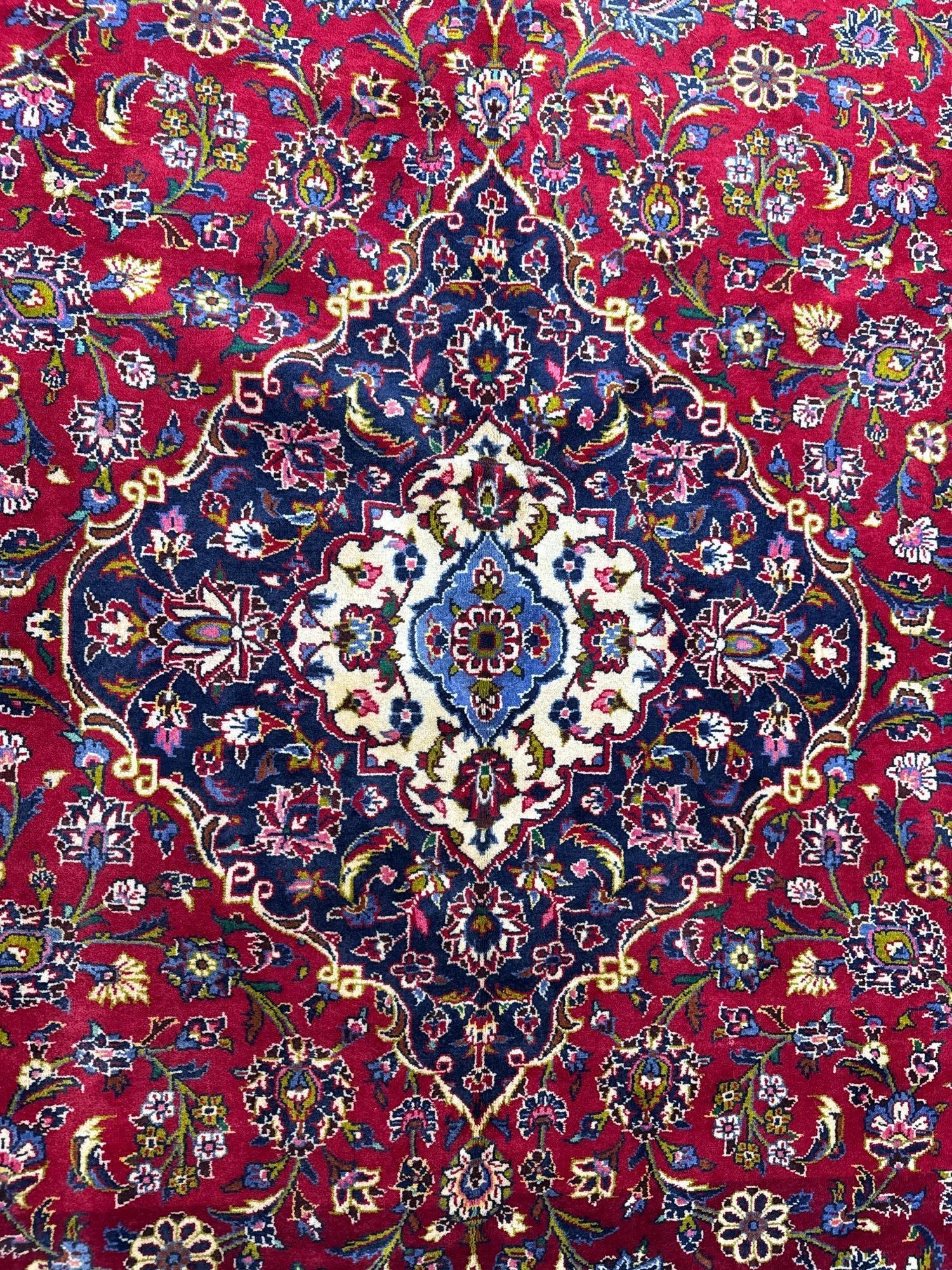 room size rug - 9'7" x 13'4" - 4