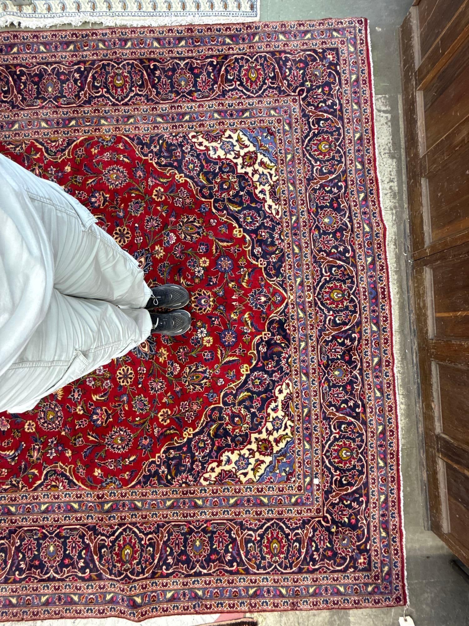 room size rug - 9'7" x 13'4" - 6