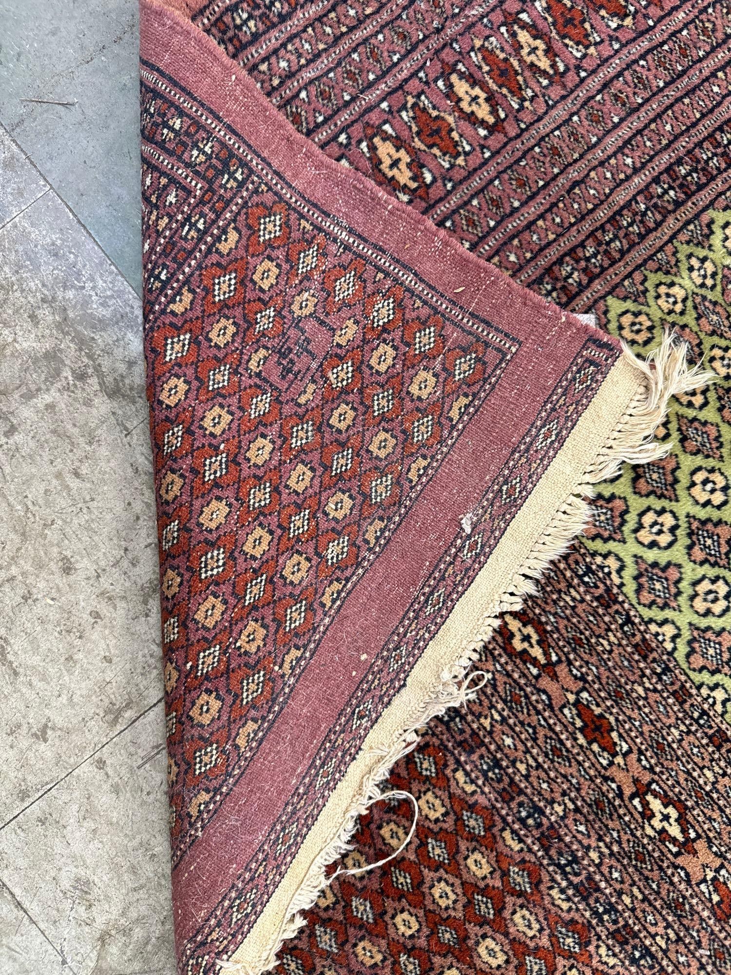 Area Rug - 6'2" x 9' - 7