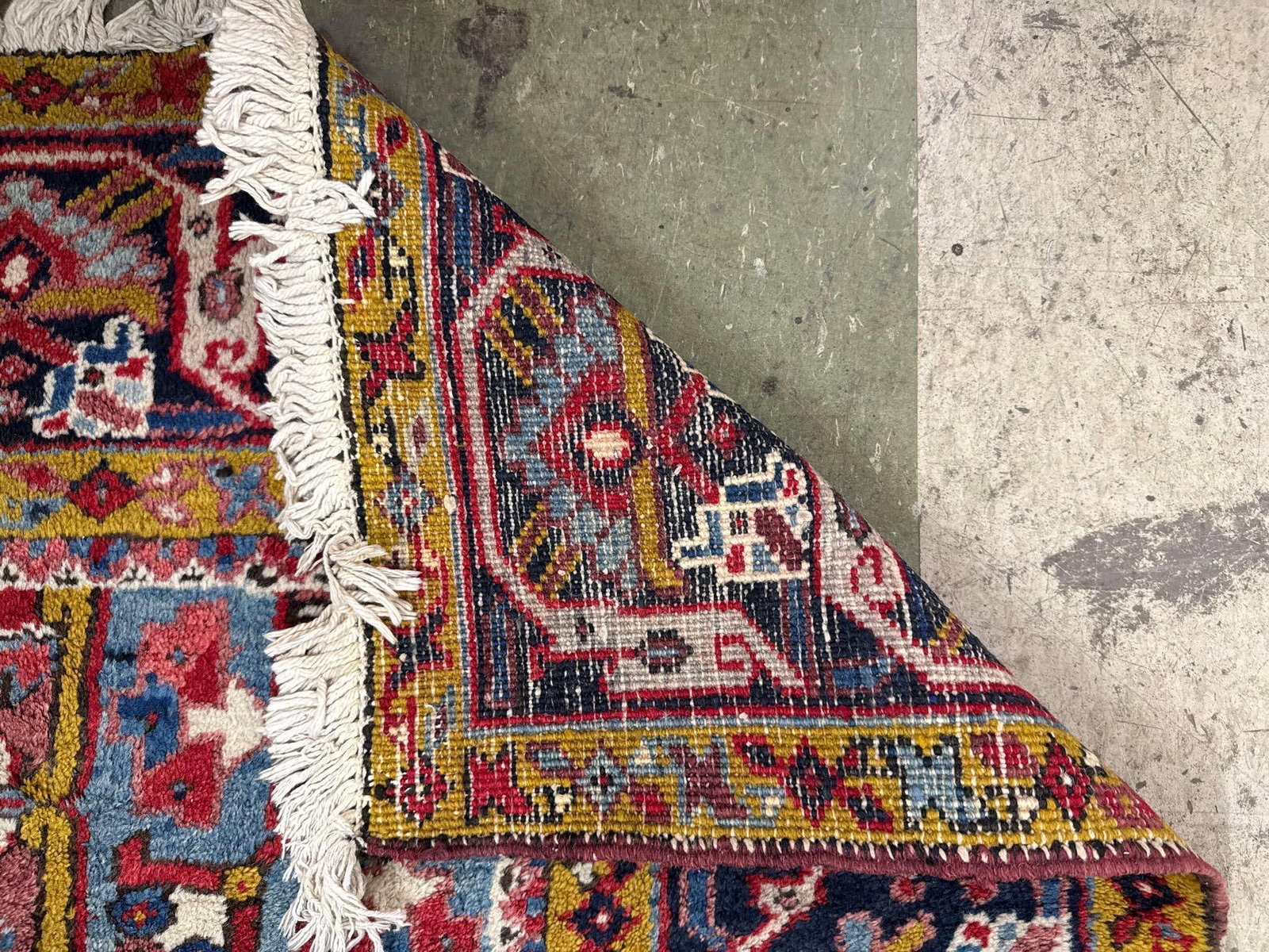 room size rug - 7'7" x 4'5" - 7