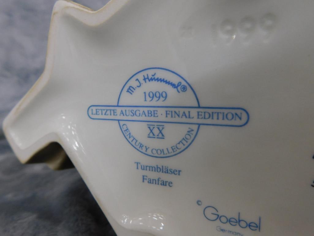 Goebel - M.I. Hummel - Century Collection - "Turmblaser Fanfare" - 11.5" x 7" x 6.5" - 6