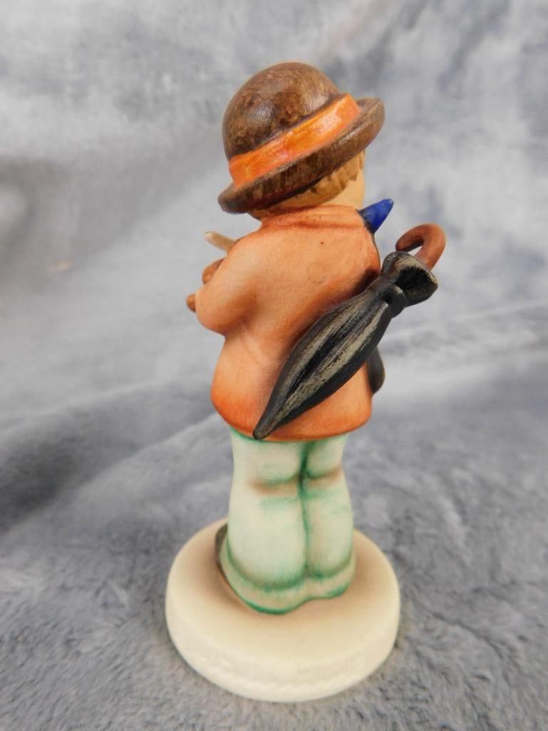 Goebel - M.I. Hummel - 4 Pieces - #837 "Home From Market" - #977 "Merry Wanderer" - 12