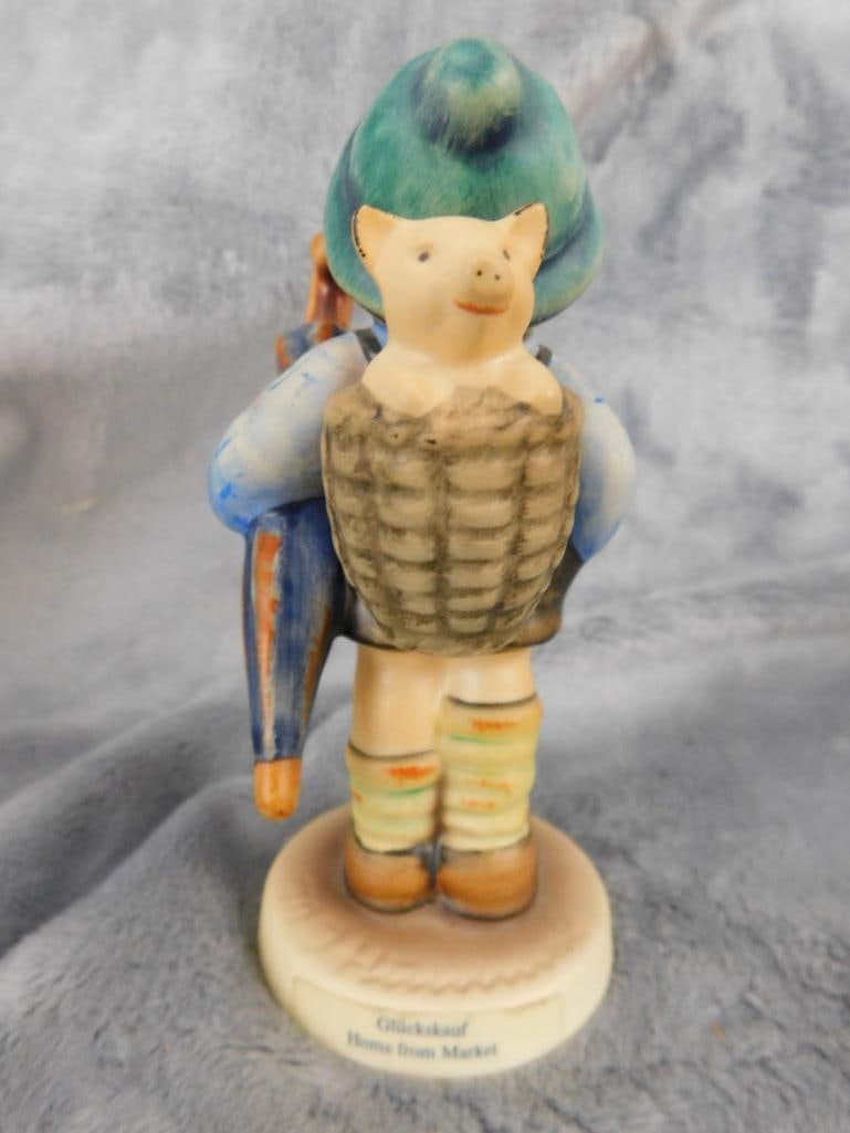 Goebel - M.I. Hummel - 4 Pieces - #837 "Home From Market" - #977 "Merry Wanderer" - 9