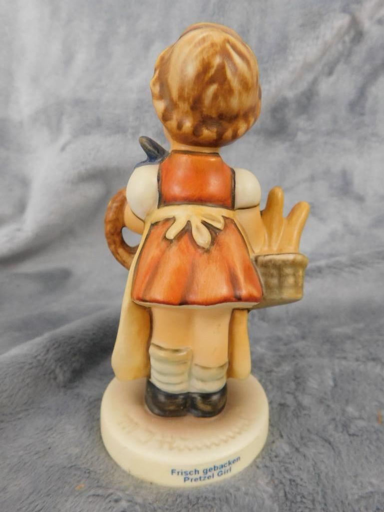 Goebel - M.I. Hummel - 4 Pieces - #1355 Pretzel Girl" - 425 "Baking Day - 7