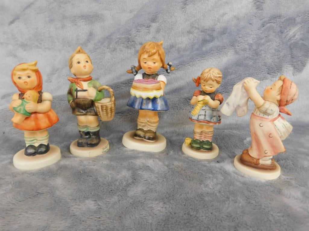 Goebel - M.I. Hummel - 5 Pieces - #143 "Sweet As Can Be" - #288 "Wash Day" - 19