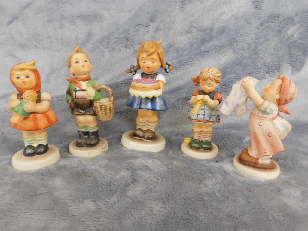 Goebel - M.I. Hummel - 5 Pieces - #143 "Sweet As Can Be" - #288 "Wash Day" - 20