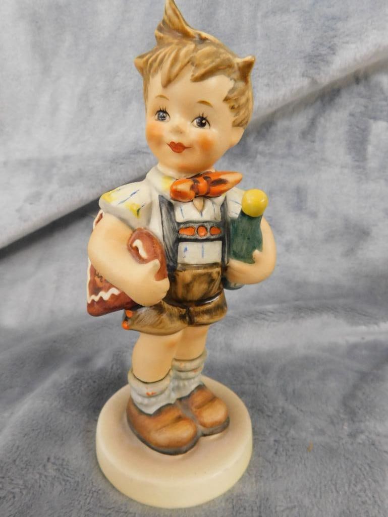 Goebel - M.I. Hummel - 4 Pieces - #822 "School Boy" - #198 "Home From Market" - 6
