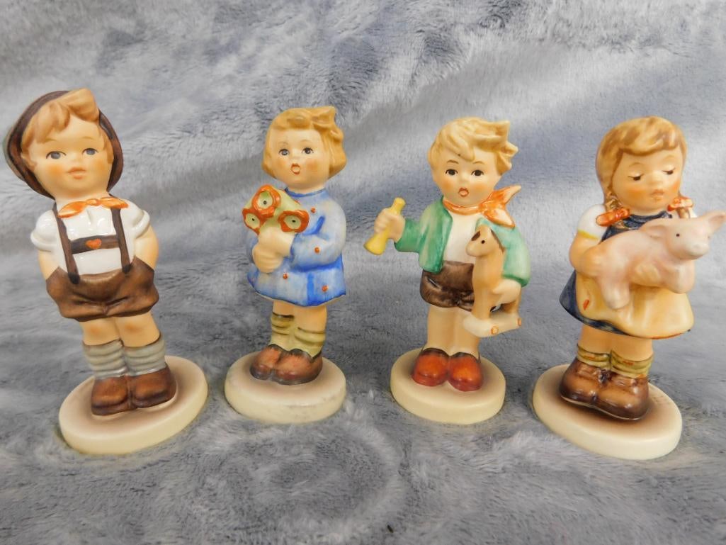 Goebel - M.I. Hummel - 4 Pieces - #239 "Girl with Nosegay" - #2052 "Pigtails" - 16