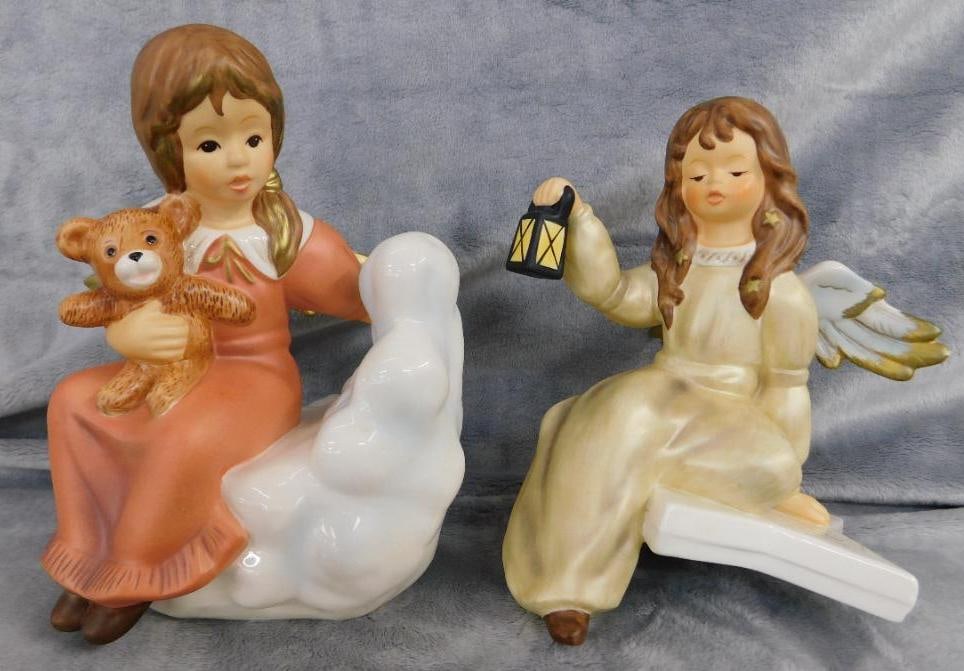 Pair of Goebel Angel Porcelain Figures - Shelf Sitter on Star - Figure on Cloud (1 of 14)