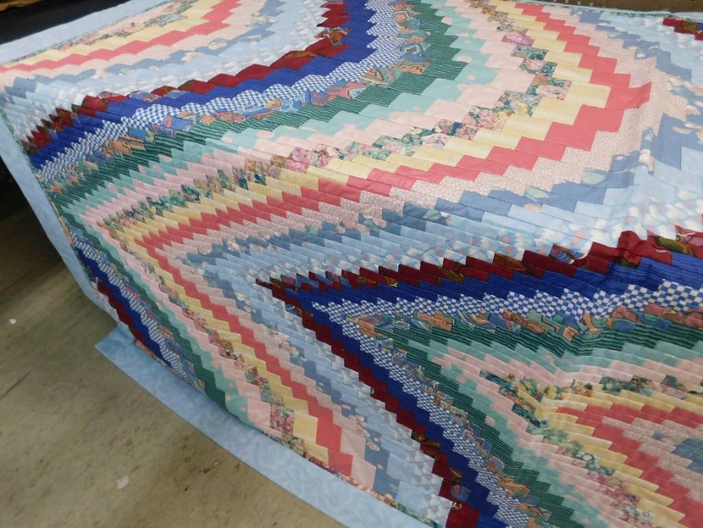 Machine Sewn Quilt - 64" x 84" - 5