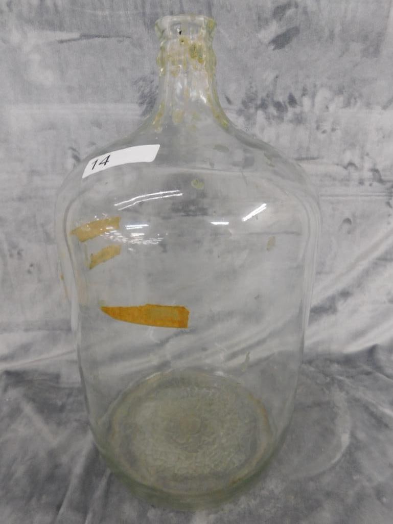 5 Gallon Glass Jug - 19.5" x 11" - 7