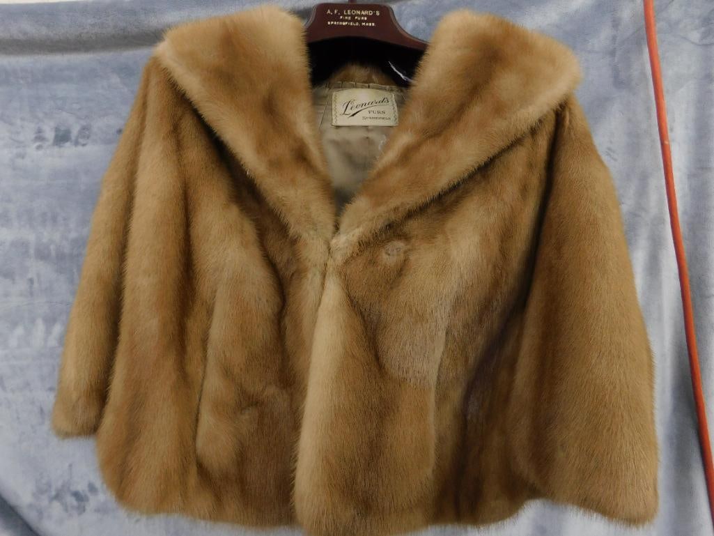 Real Fur Short Cape - Leonard Furs Springfield - 20" Tall - 8