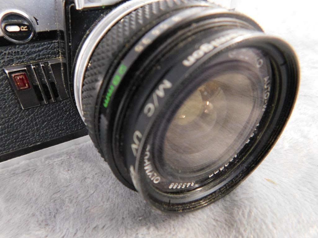 Olympus OM10 35mm Camera - Booklets - 7