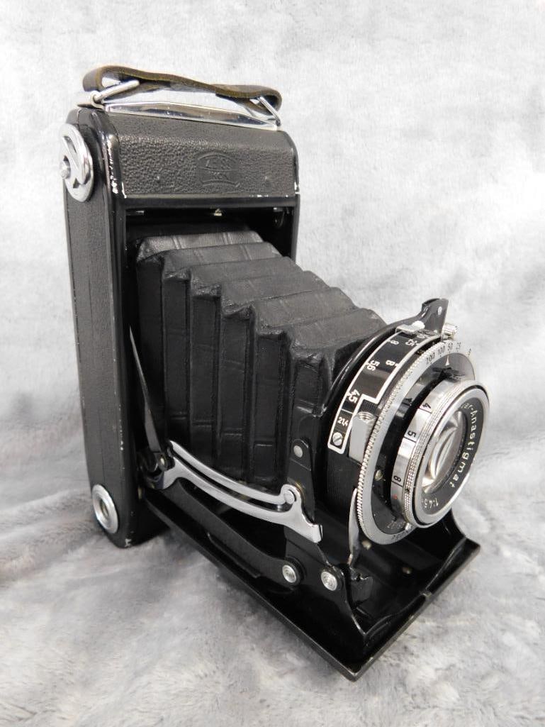 Vintage Zeiss Ikon Camera - Fold Out Bellows - 8