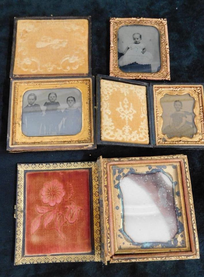 Pair of Daguerreotype with Children - Plus 1 Case Only: See Photos For Description and Condition