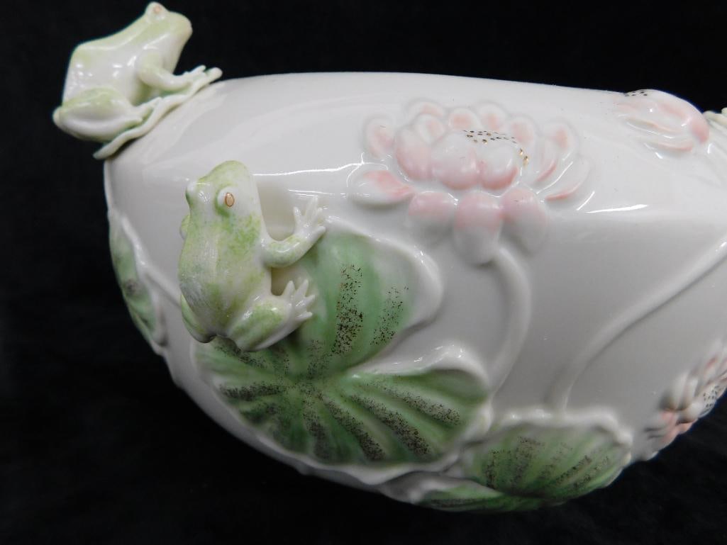 Lenox Porcelain Frog Jardineire - Original Box - 6" x 9.5" - 4