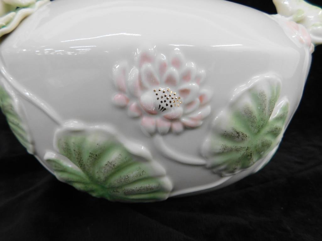 Lenox Porcelain Frog Jardineire - Original Box - 6" x 9.5" - 5