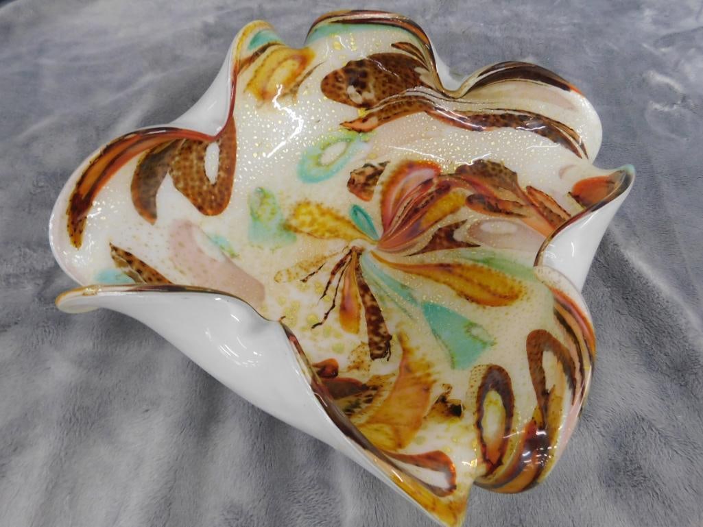 MCM Mid Century Murano Blown Glass Bowl - Ruffled Edge - 3" x 8" x 8" - 10