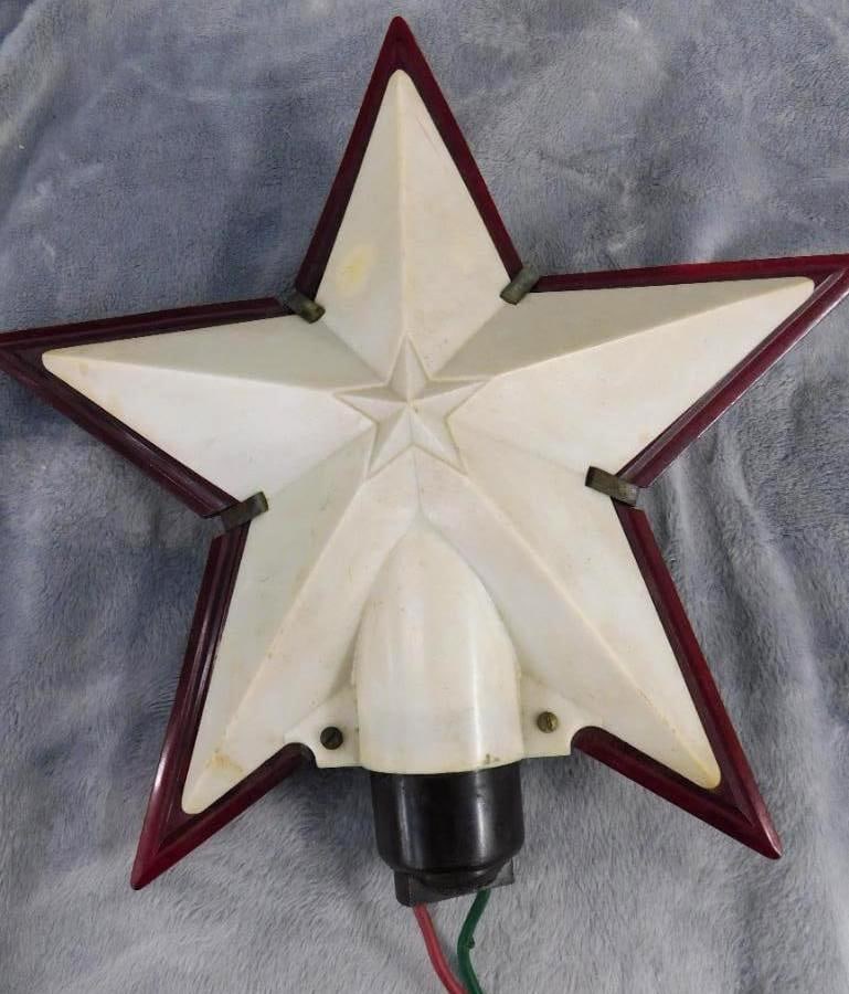 Vintage Christmas Light Up Star Tree Topper - Slight Discoloring - 9" x 9.5" x 2.5": See Photos For Description and Condition