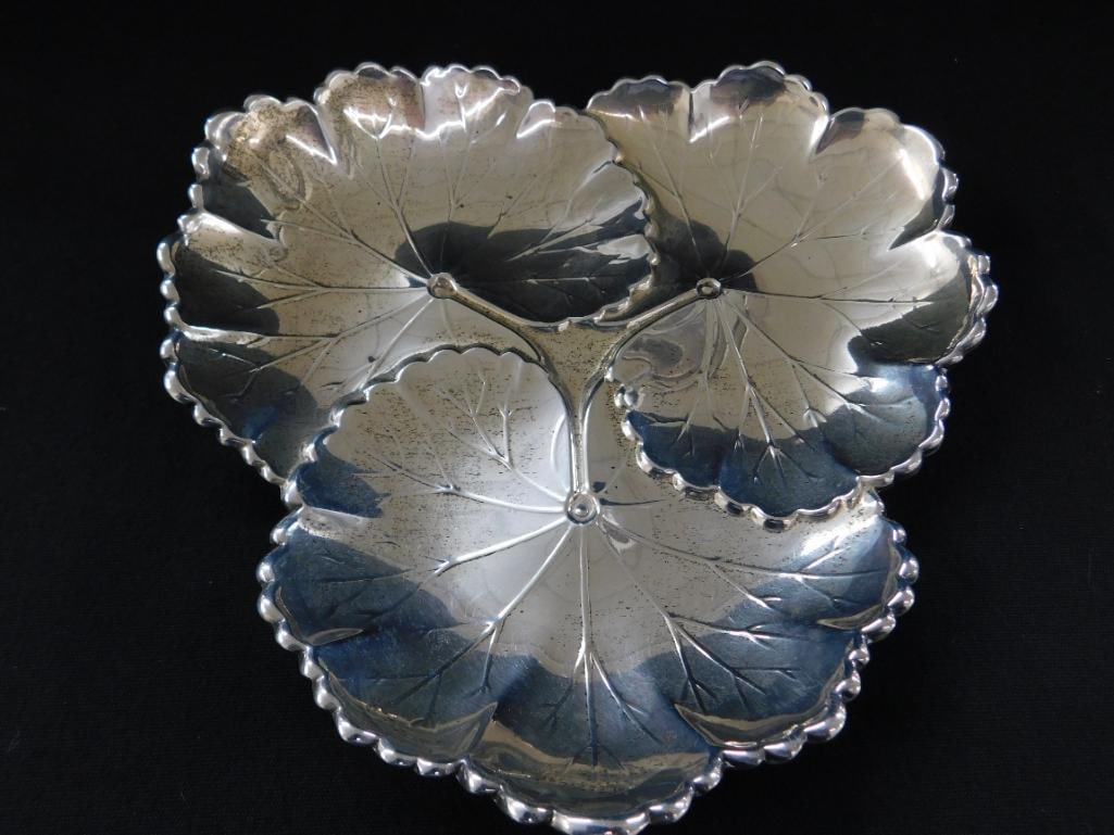 Sterling Silver - Reed and Barton Leaf Tray - 7" x 7" - 181 Grams - 7