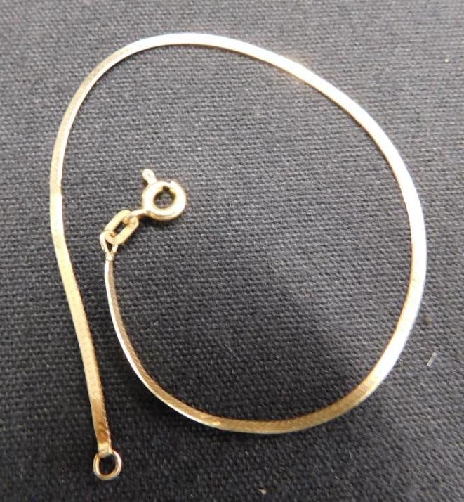 14K Yellow Gold - 7" Bracelet - .86 Grams: Gold Was XRF Tested - See Photos For Description and Condition