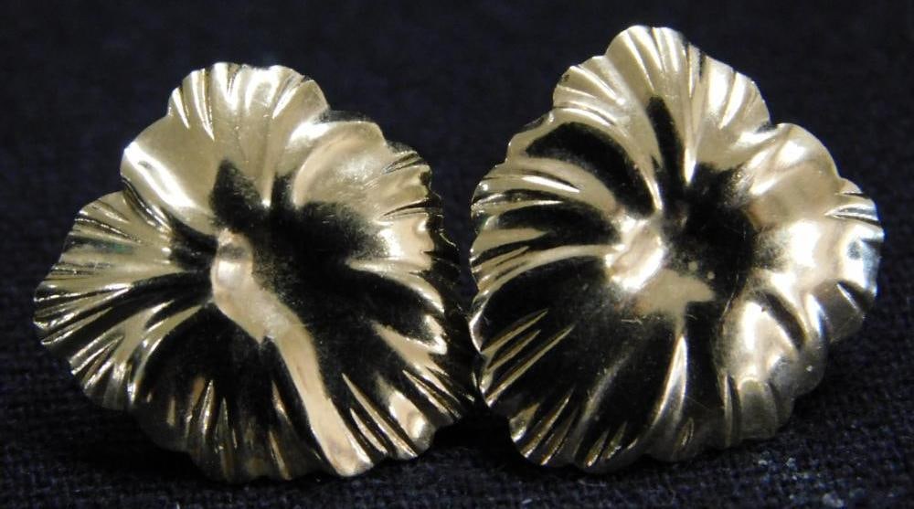 14K Yellow Gold - Pierced Leaf Earrings - .76 Grams: Gold Was XRF Tested - See Photos For Description and Condition