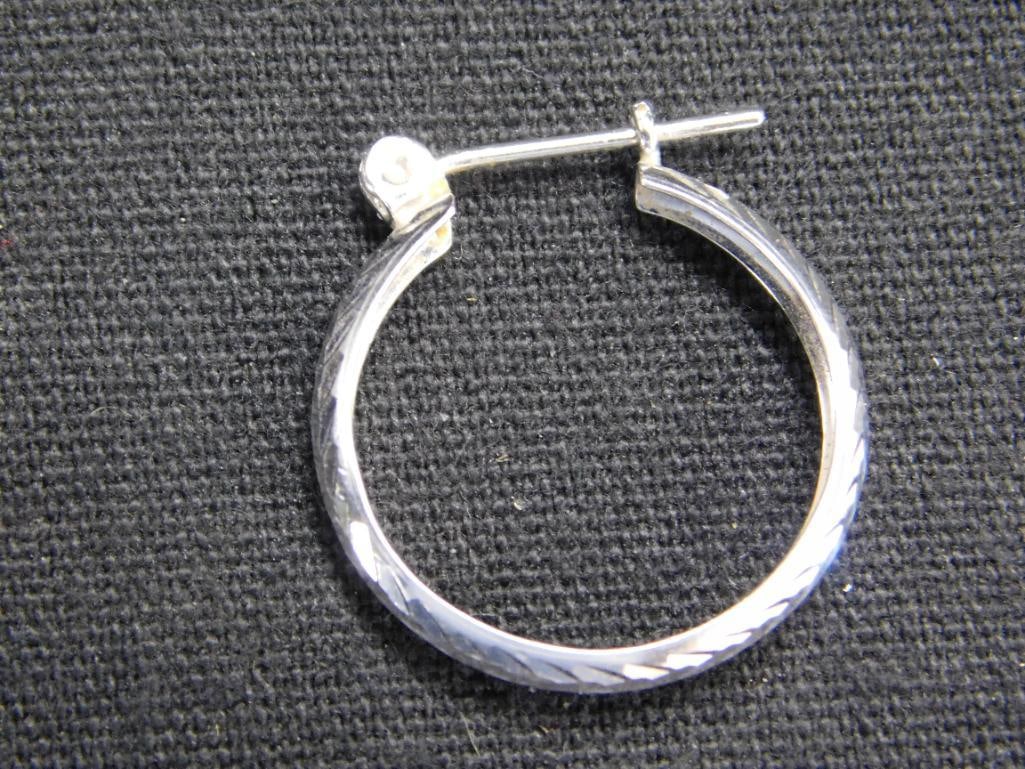14K White Gold - Pierced Hoop Earrings - 1.74 Grams - 3