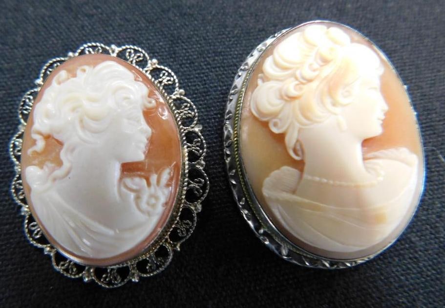 Sterling Silver - 1 Sterling Cameo - 1 800 Silver cameo - 15.16 Grams TW: See Photos For Description and Condition