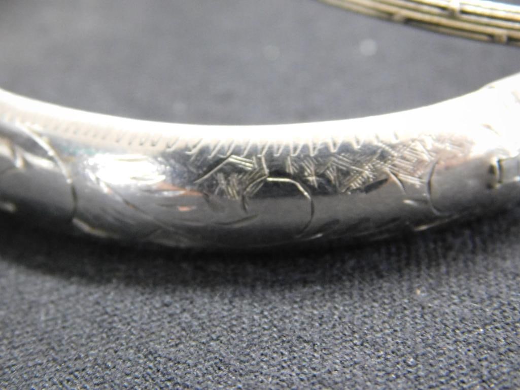 Sterling Silver - Pair of Bangle Bracelets - 21.42 Grams - 2