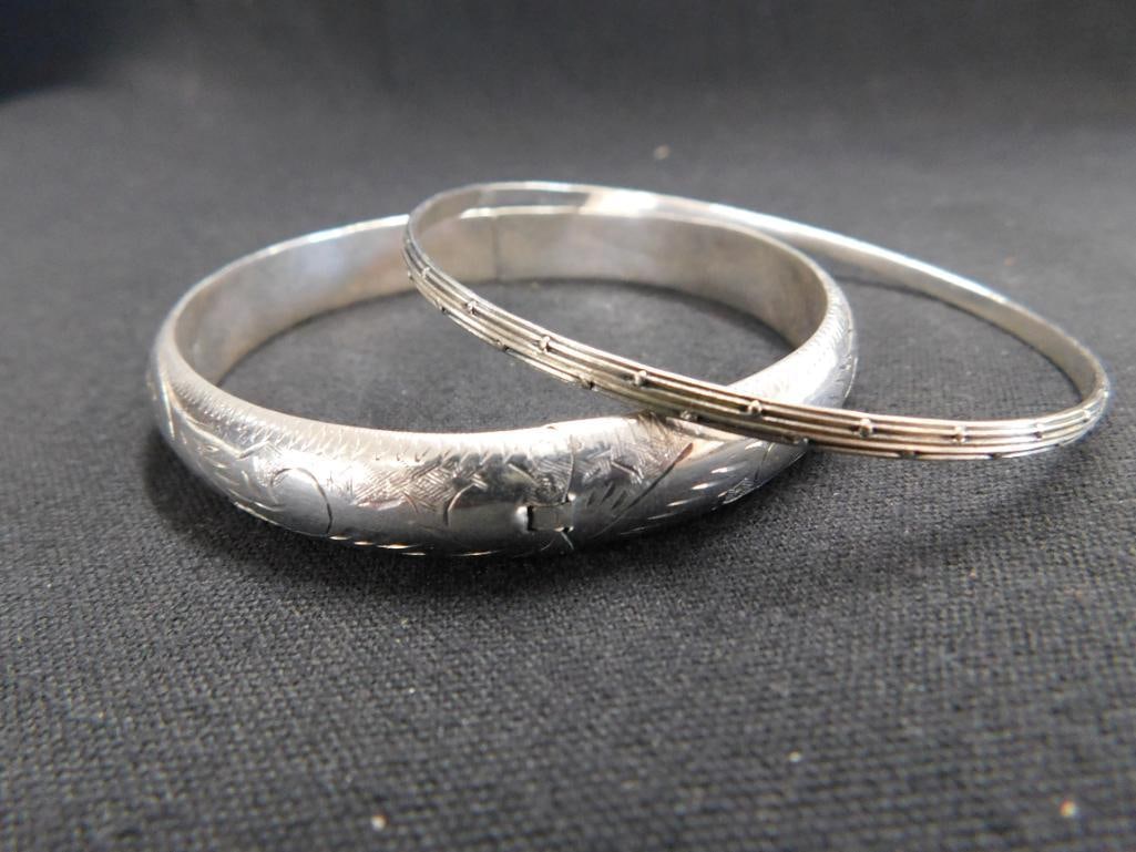 Sterling Silver - Pair of Bangle Bracelets - 21.42 Grams - 6