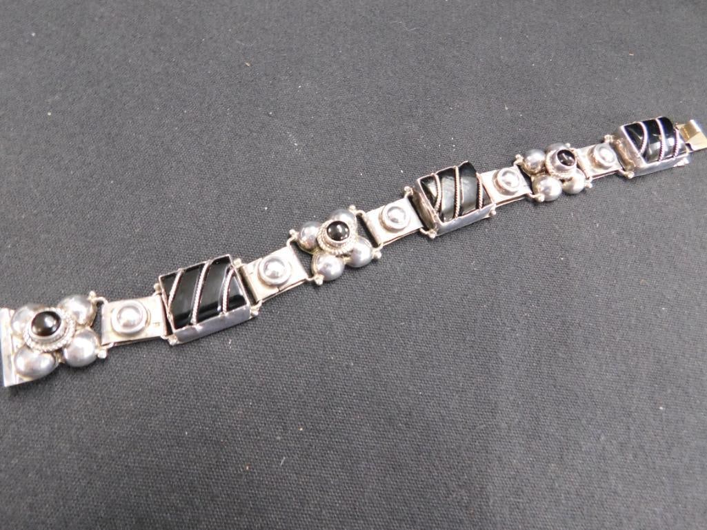 Sterling Silver - Mexican Bracelet with Onyx - 28.65 Grams TW - 9