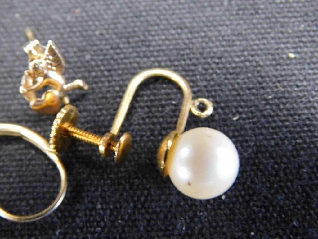 14K Yellow Gold Single Earrings - 3 Pieces - 1.78 Grams TW - 3