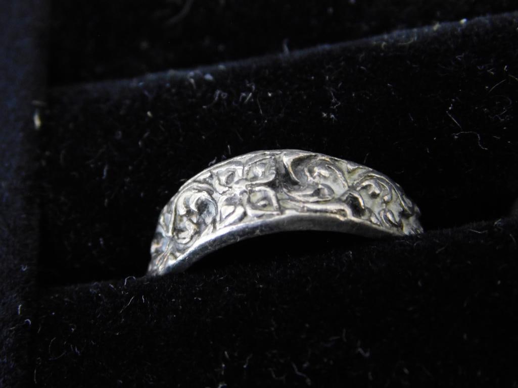 Sterling Silver - 10 Rings - 7 Size 6 - 3 Size 7 - 28.12 Grams TW - 2