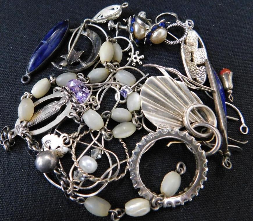 Sterling Silver - Scrap - 40.12 Grams TW: See Photos For Description and Condition