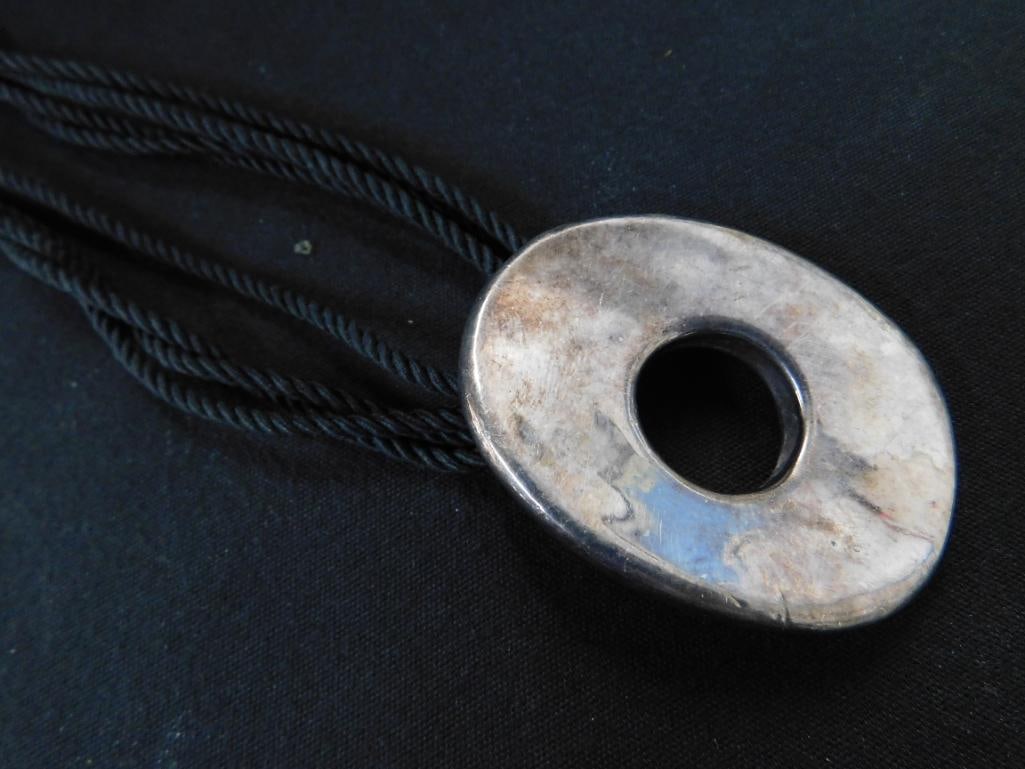 Sterling Silver - Pendant Necklace with Cloth Chain - 27.04 TW - 8