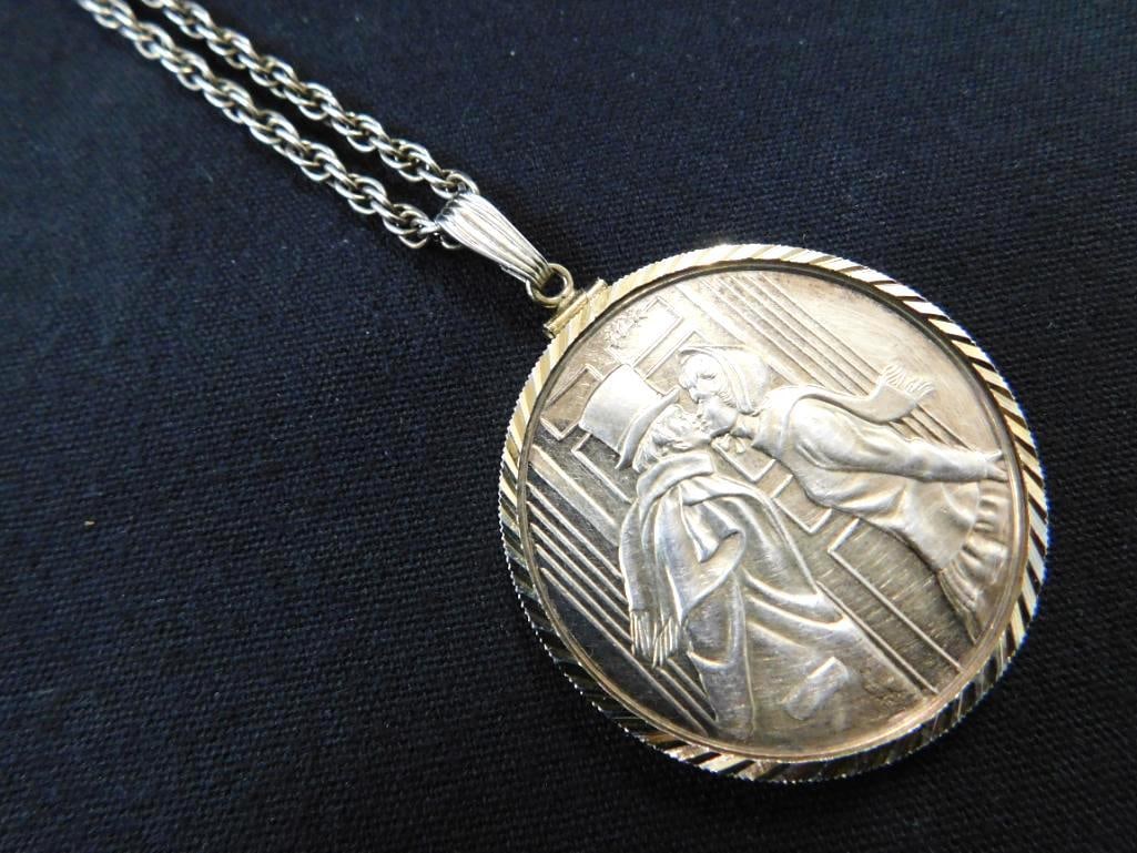 Sterling Silver - 23" Pendant Necklace - Mistletoe 1oz Coin - 49.18 Grams: See Photos For Description and Condition
