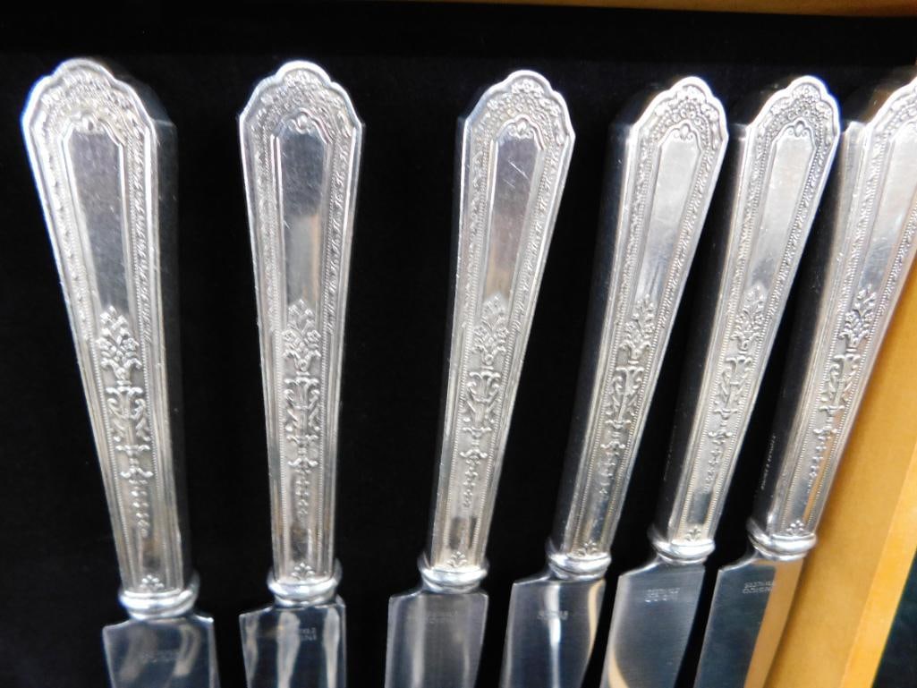 36 Piece Holmes and Edwards Silver Plate Flatware Set - Wood Case - 2