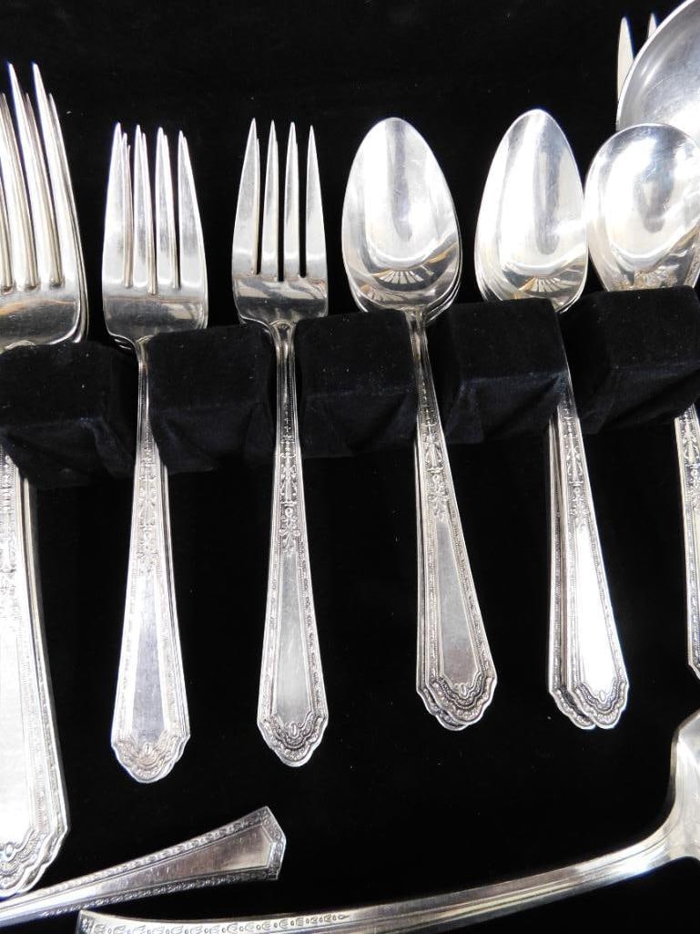 36 Piece Holmes and Edwards Silver Plate Flatware Set - Wood Case - 6