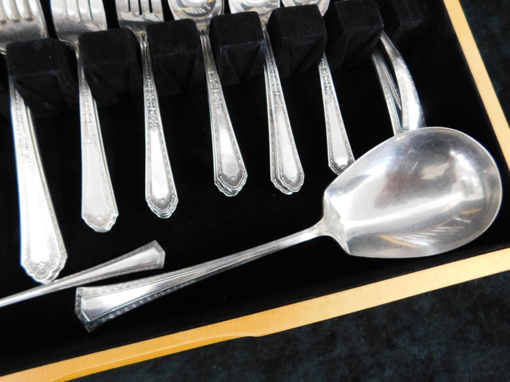 36 Piece Holmes and Edwards Silver Plate Flatware Set - Wood Case - 8