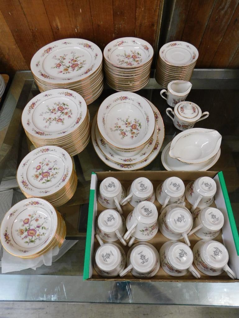 104 piece Noritake China Set - Asian Song Pattern - Service For At Least 12 - 16