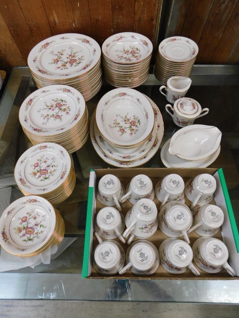 104 piece Noritake China Set - Asian Song Pattern - Service For At Least 12 - 17