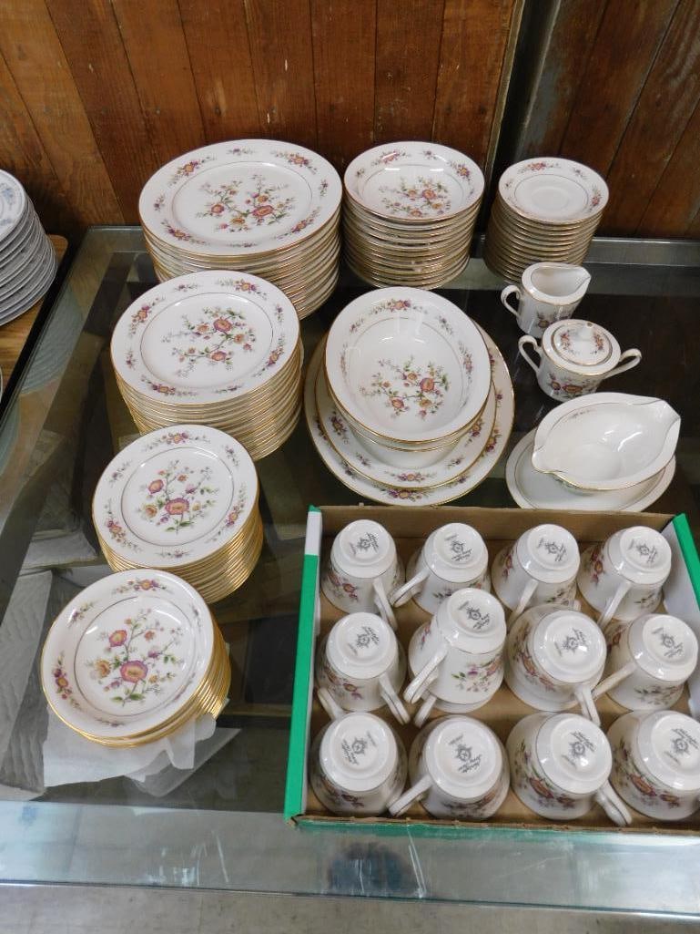 104 piece Noritake China Set - Asian Song Pattern - Service For At Least 12 - 19