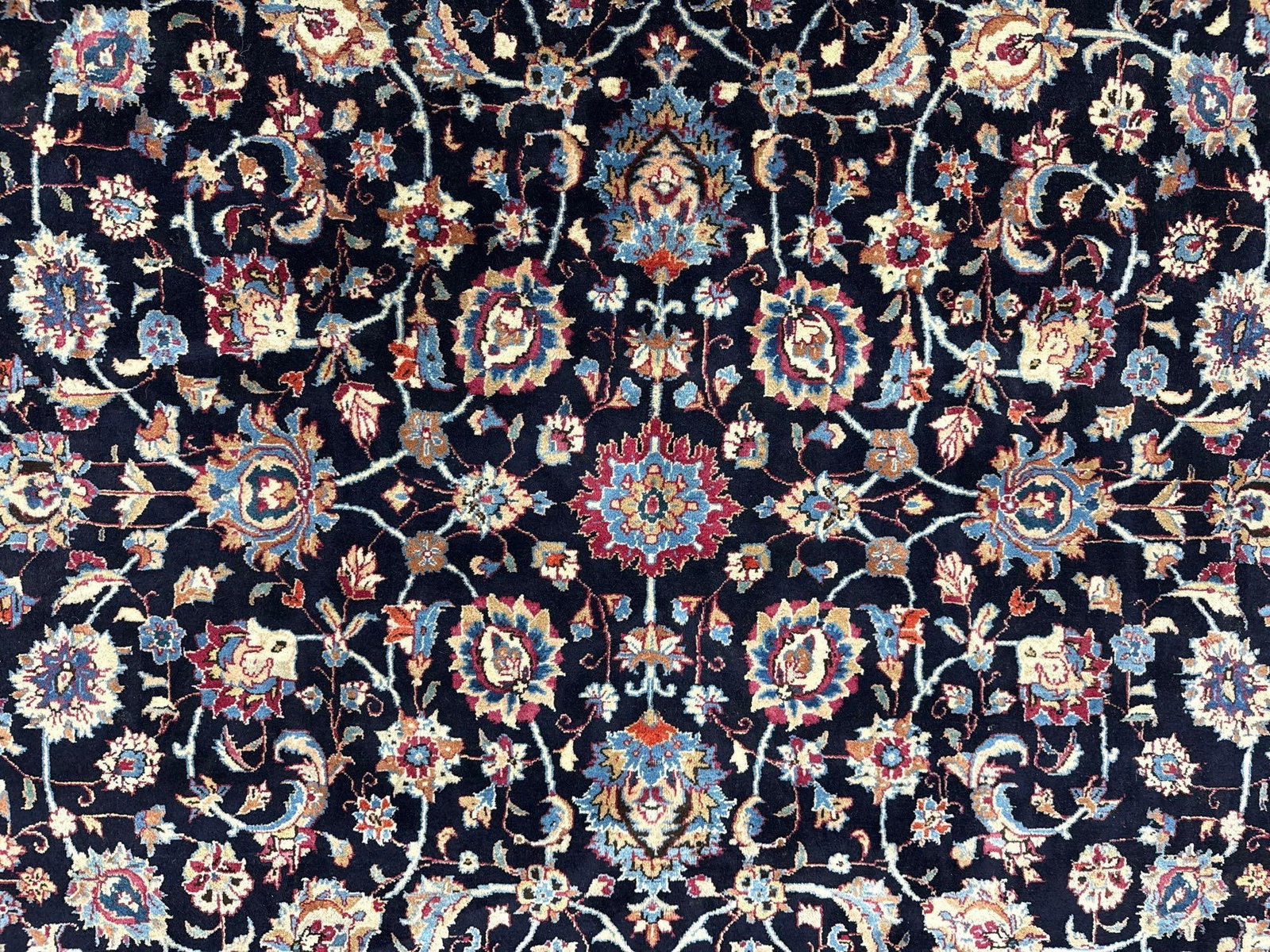 Room size Persian wool rug 9'6" x 12'7" - 2