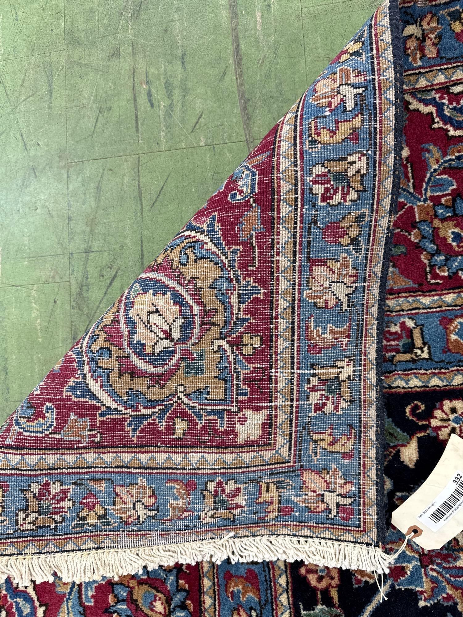 Room size Persian wool rug 9'6" x 12'7" - 5