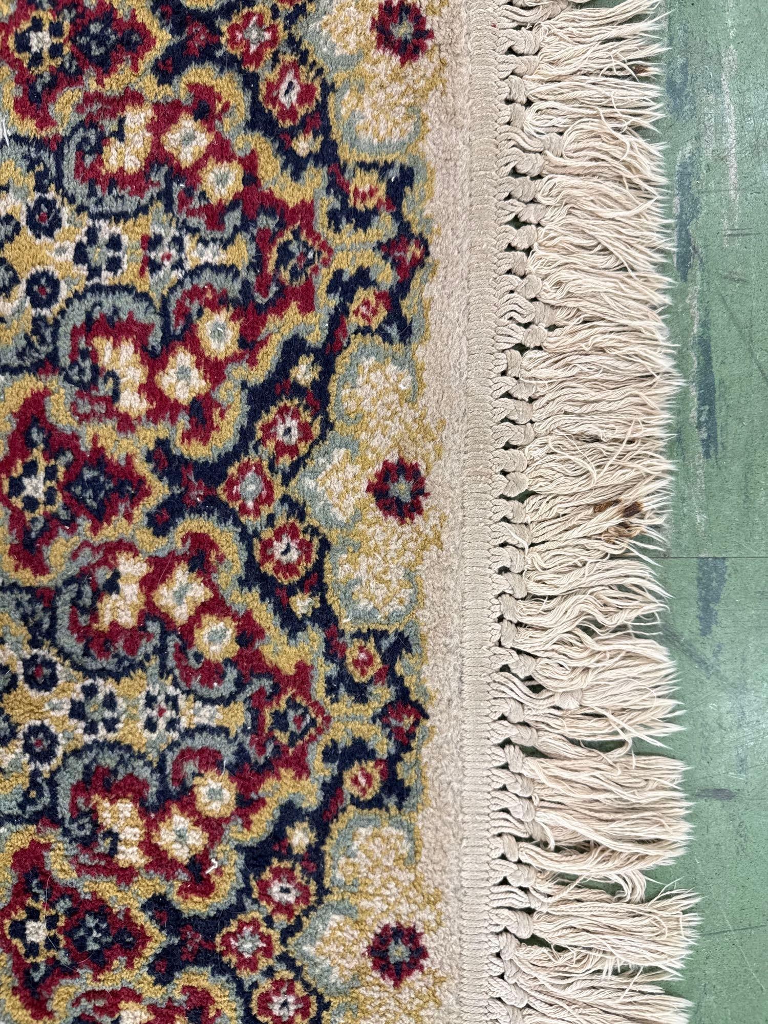 Area size wool rug - 8