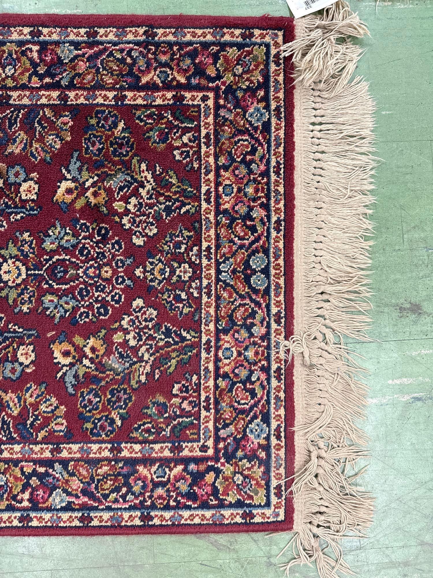 Area size wool Karastan rug - 2'7" x 5' - 3