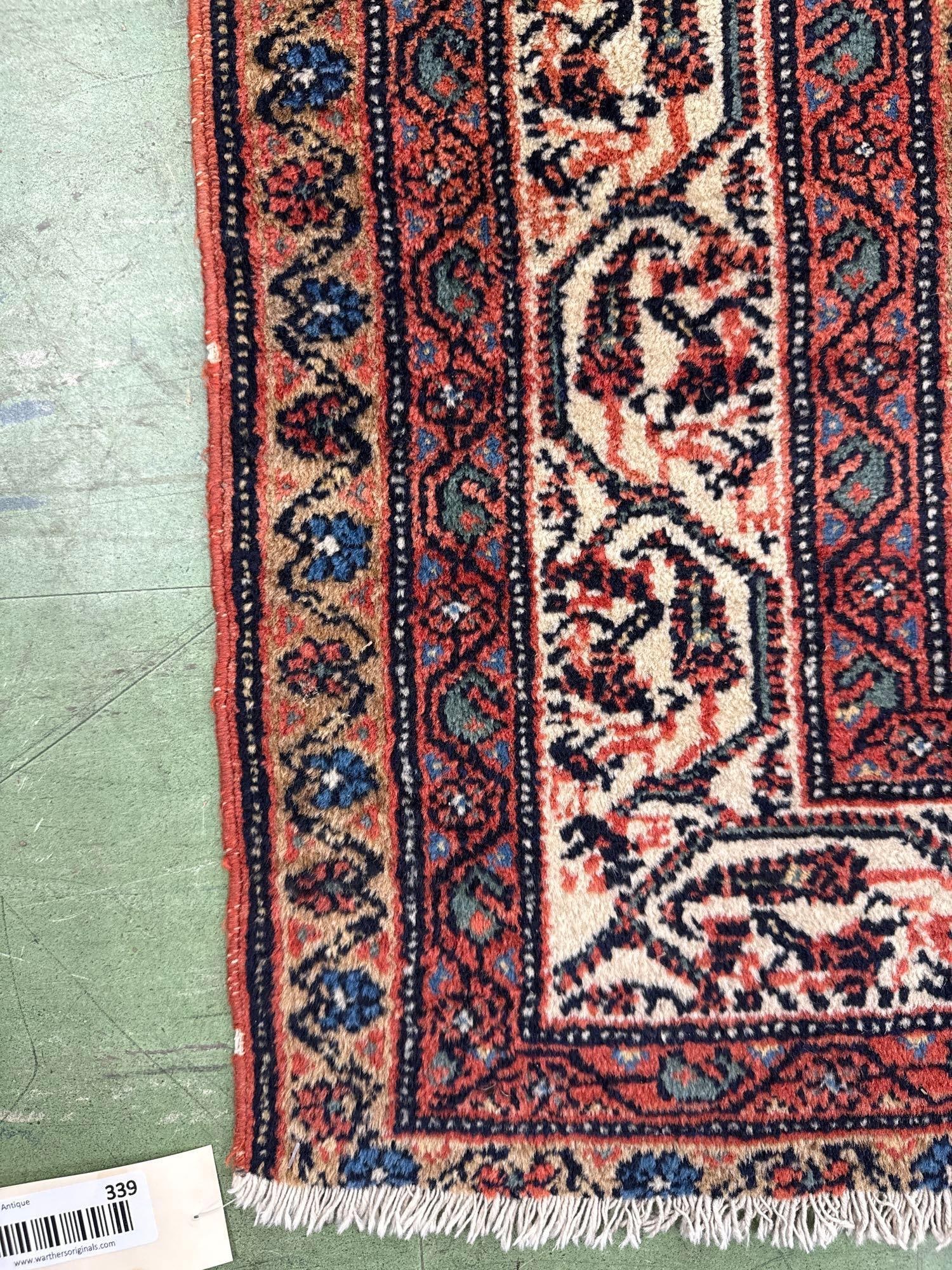 Area size Persian wool rug - 6'3" x 4'10" - 5